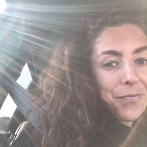 Meet your Posher, Alis